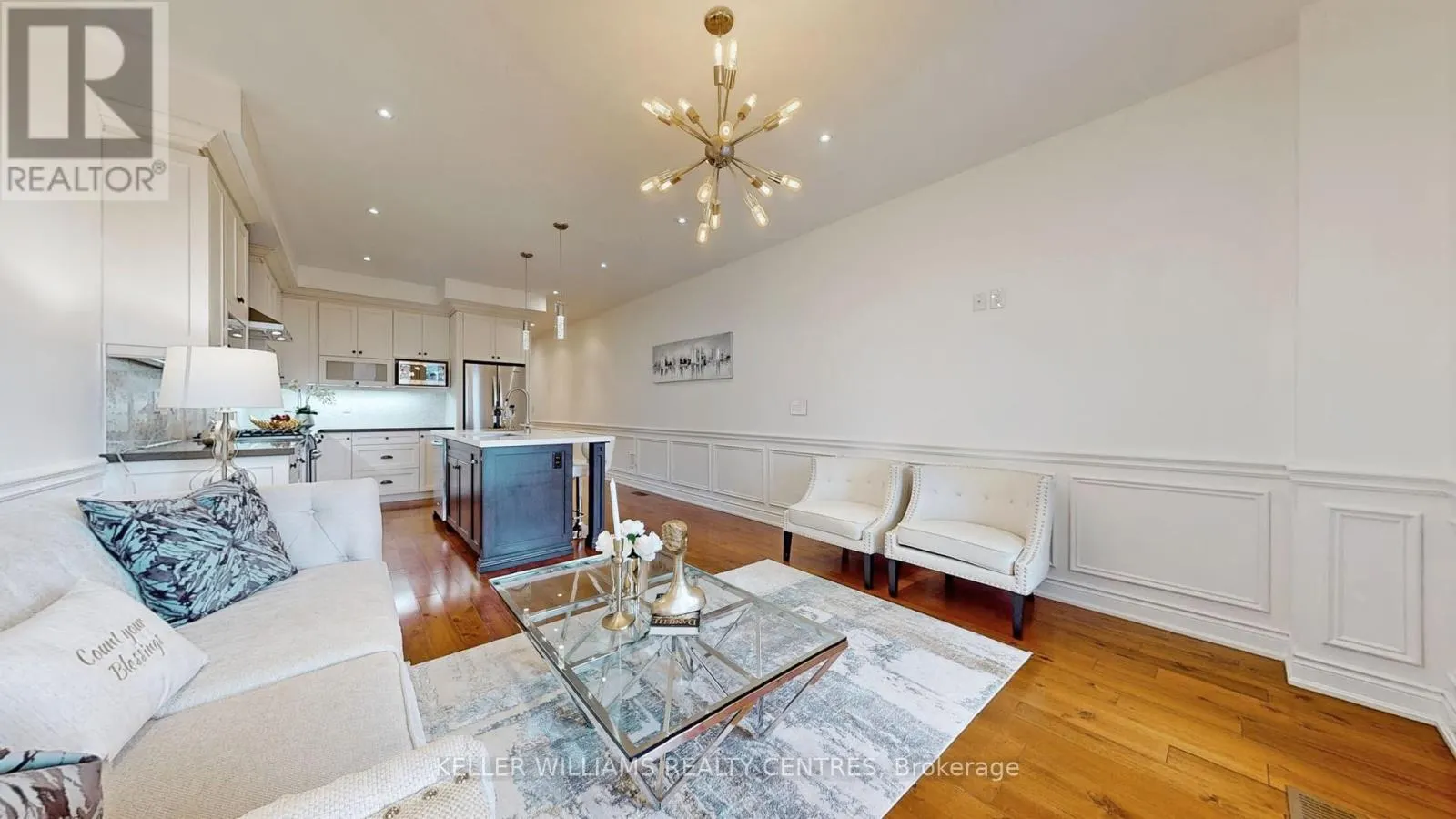 272 B BOON AVENUE