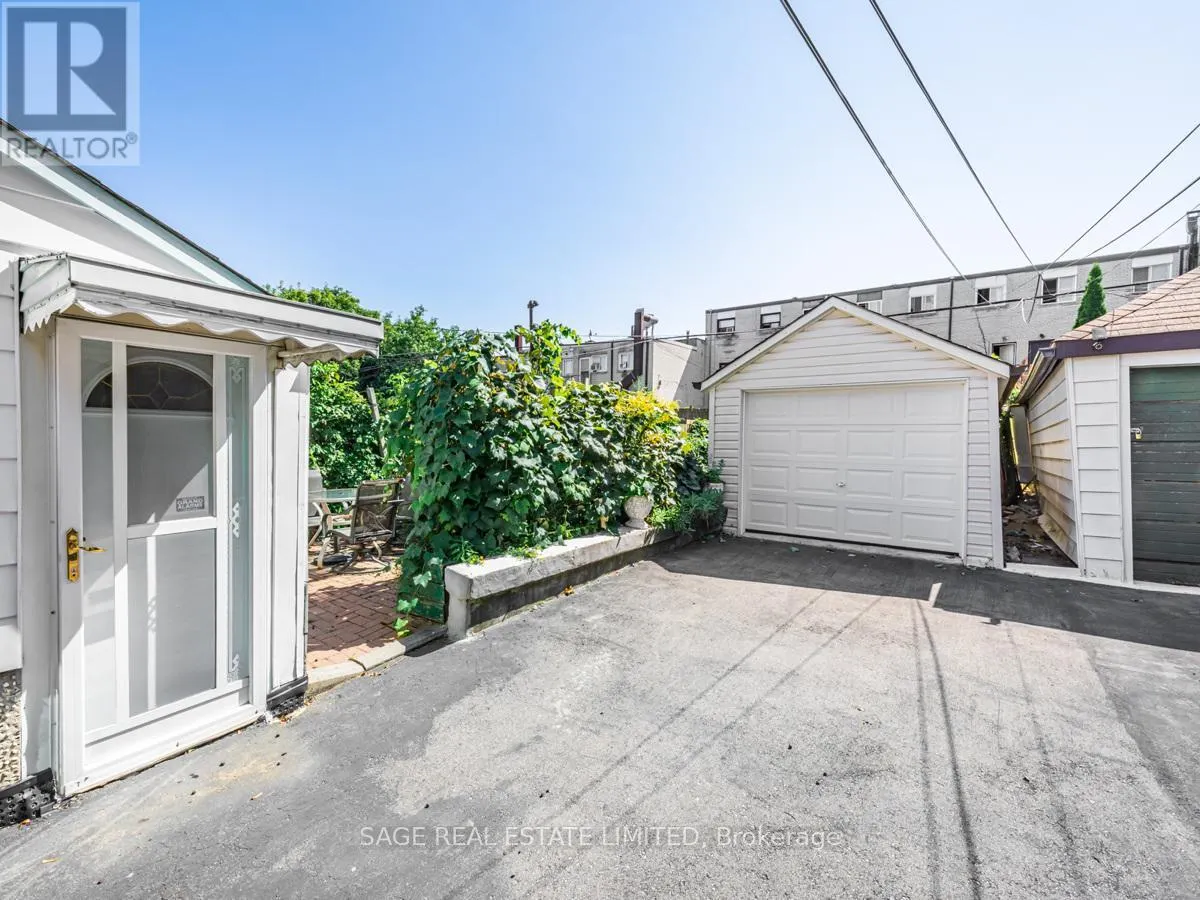 179 LIVINGSTONE AVENUE