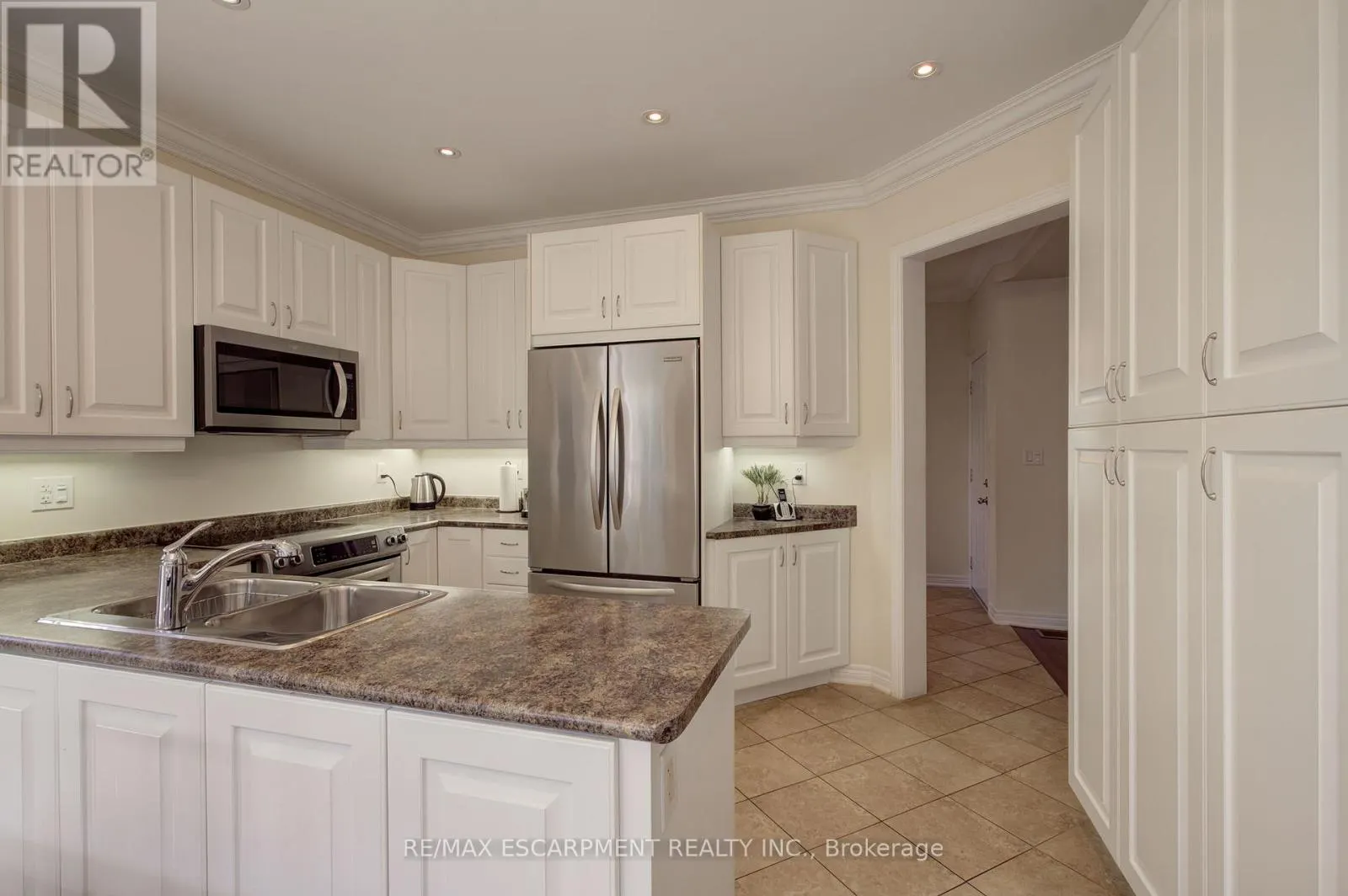 3308 GRANITE GATE