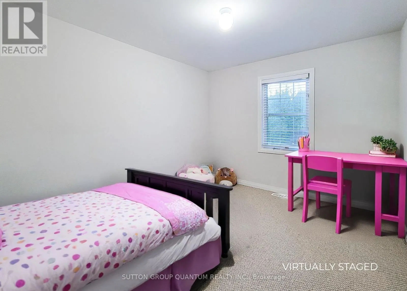 793 BANKS CRESCENT