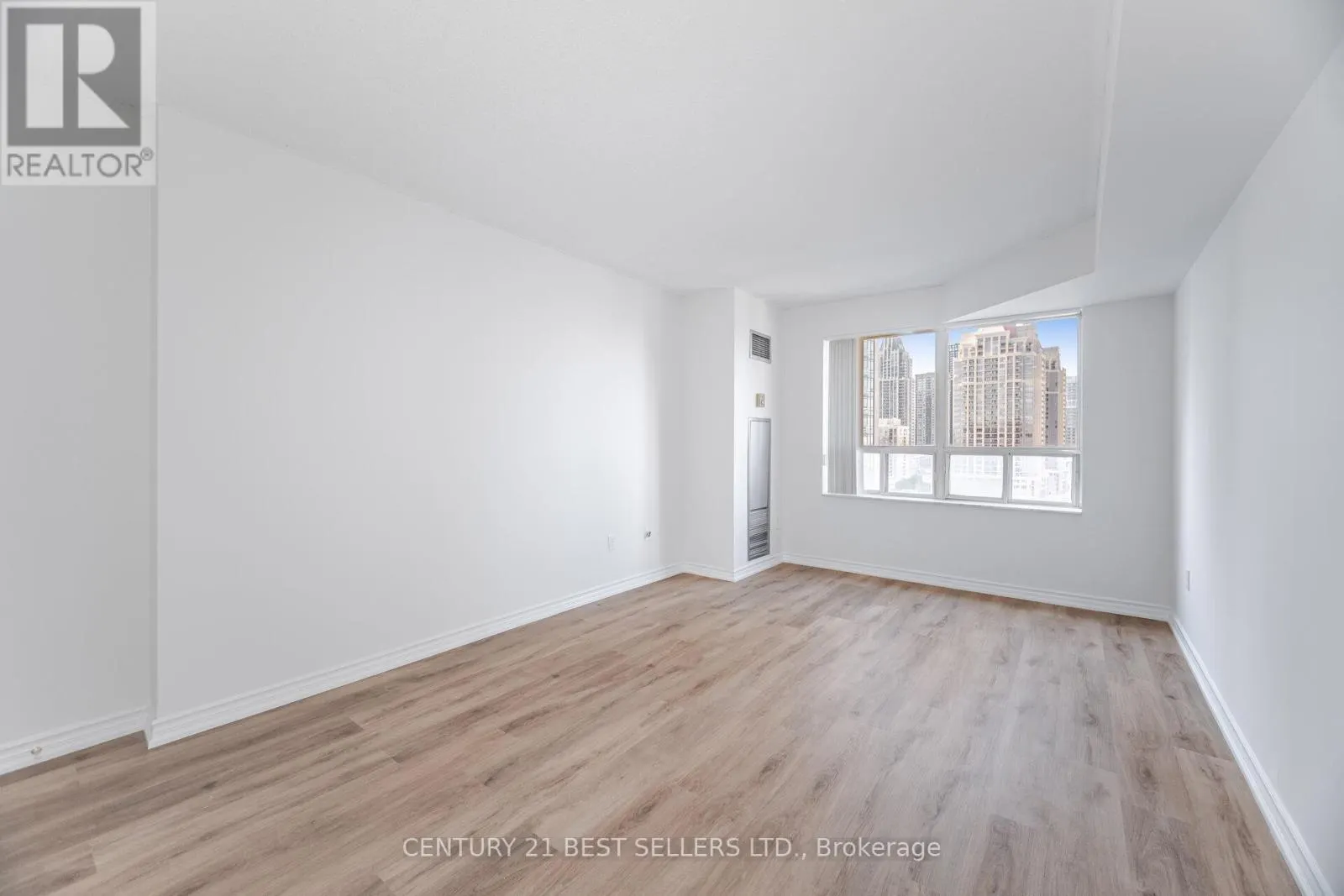 1704 - 325 WEBB DRIVE