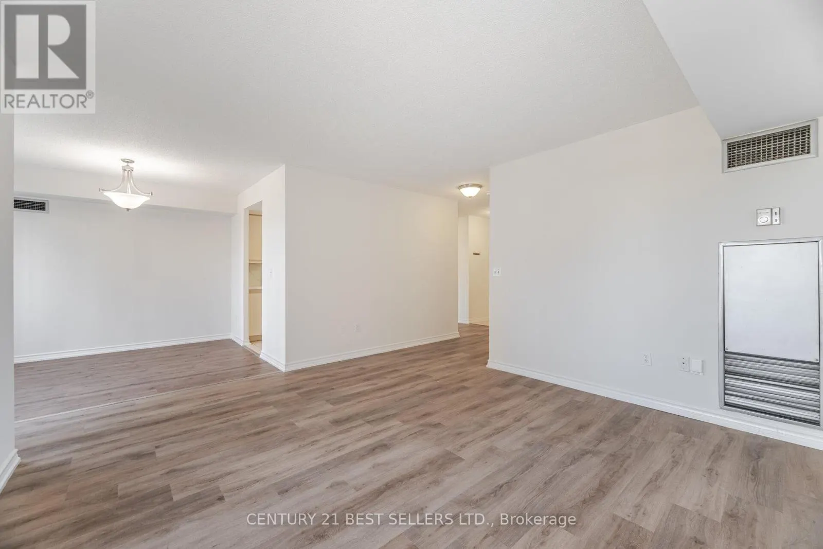 1704 - 325 WEBB DRIVE