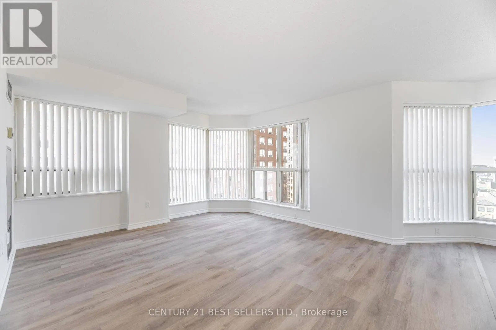 1704 - 325 WEBB DRIVE