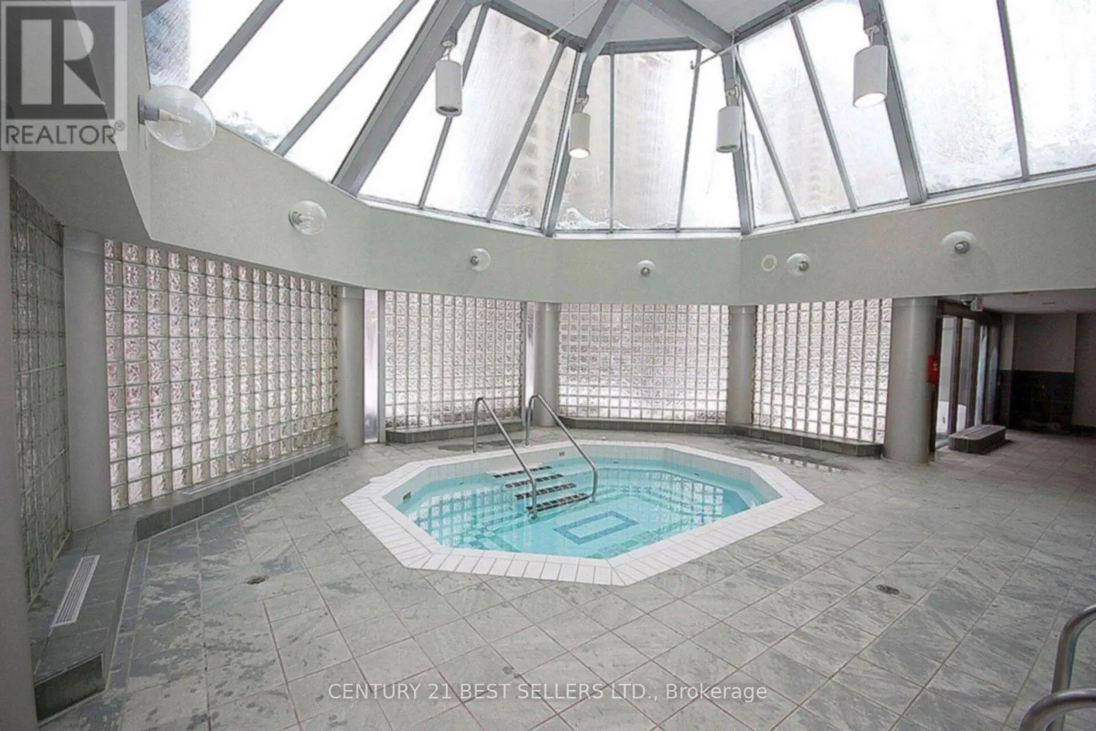 1704 - 325 WEBB DRIVE