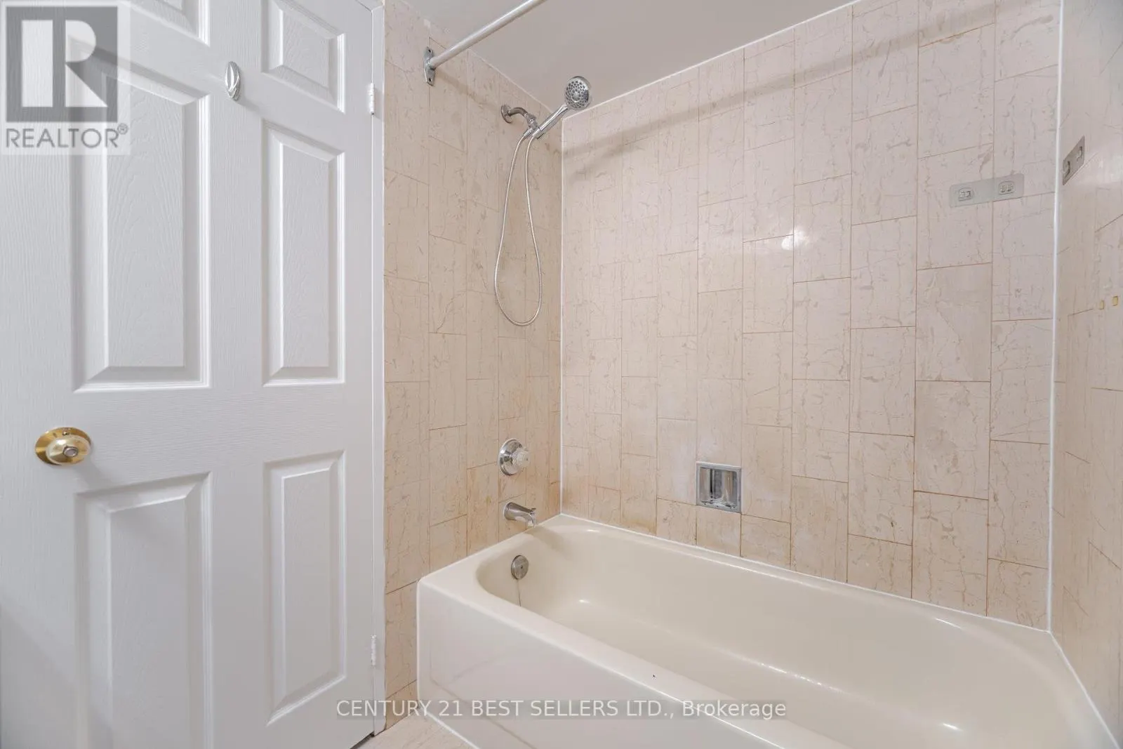 1704 - 325 WEBB DRIVE