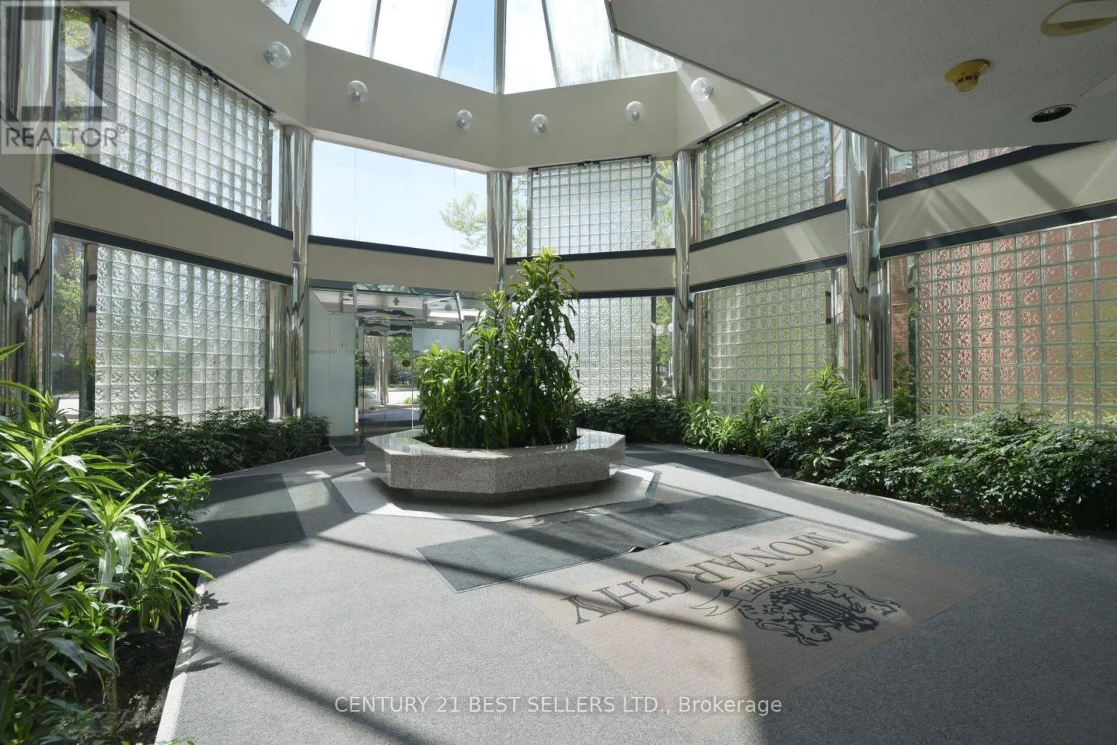 1704 - 325 WEBB DRIVE