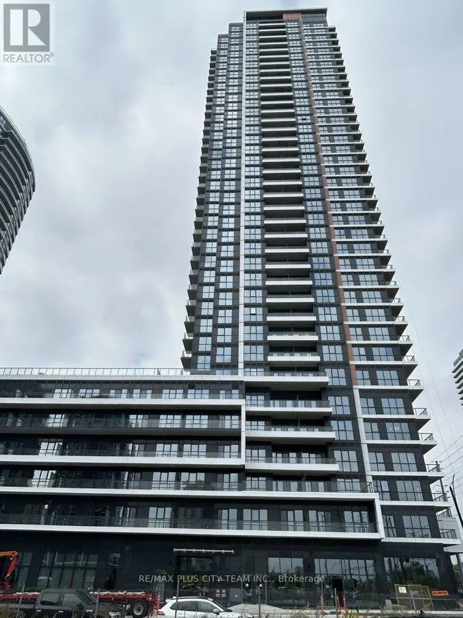314 - 15 WATERGARDEN DRIVE