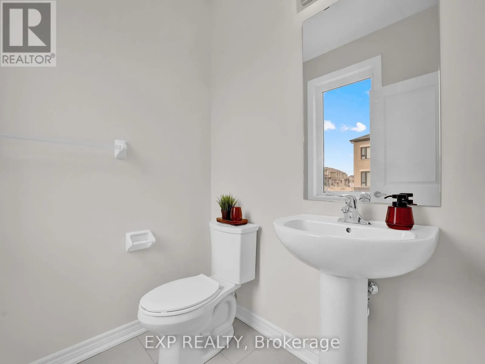 795 APPLE TERRACE