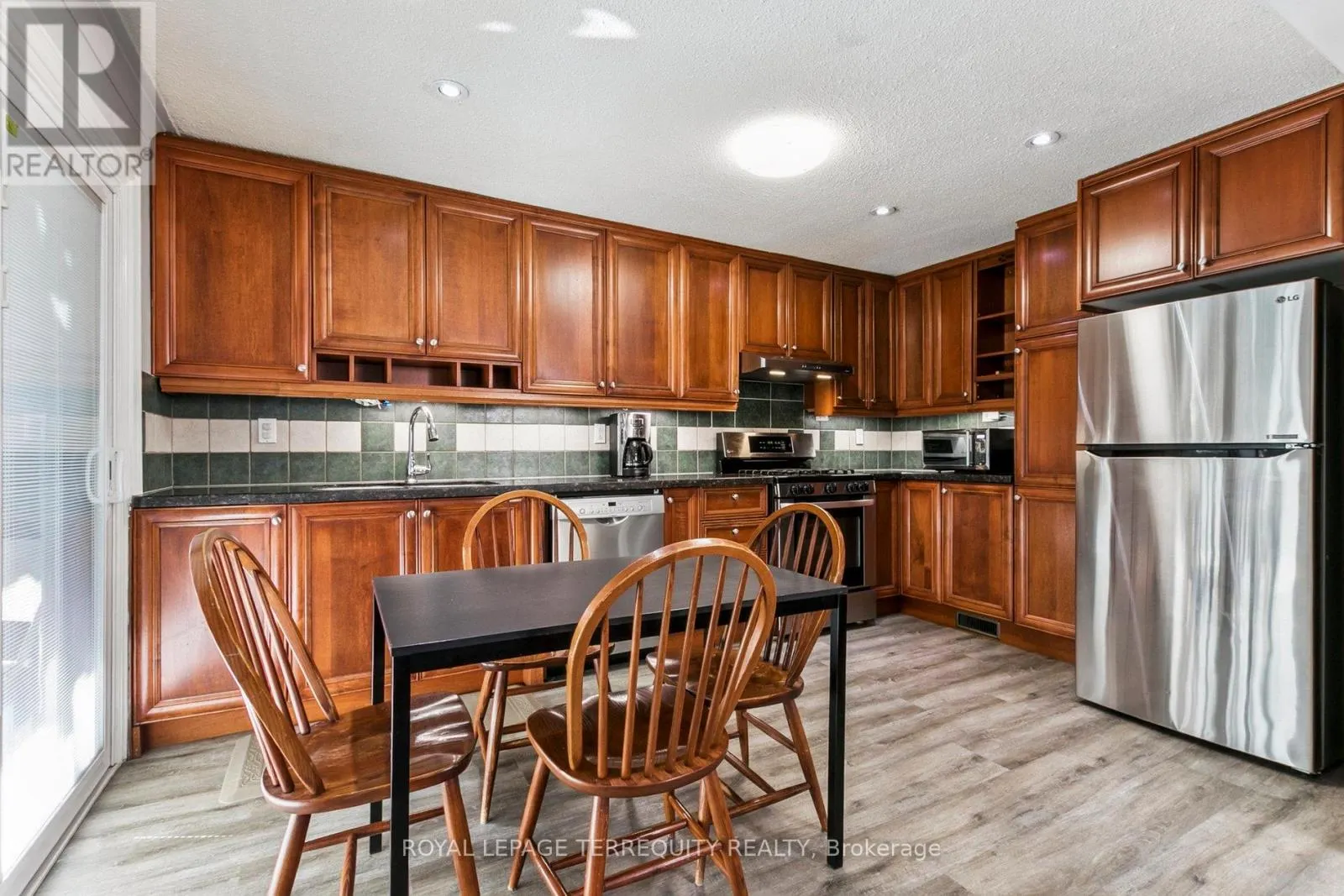 40 HAVERSON BOULEVARD