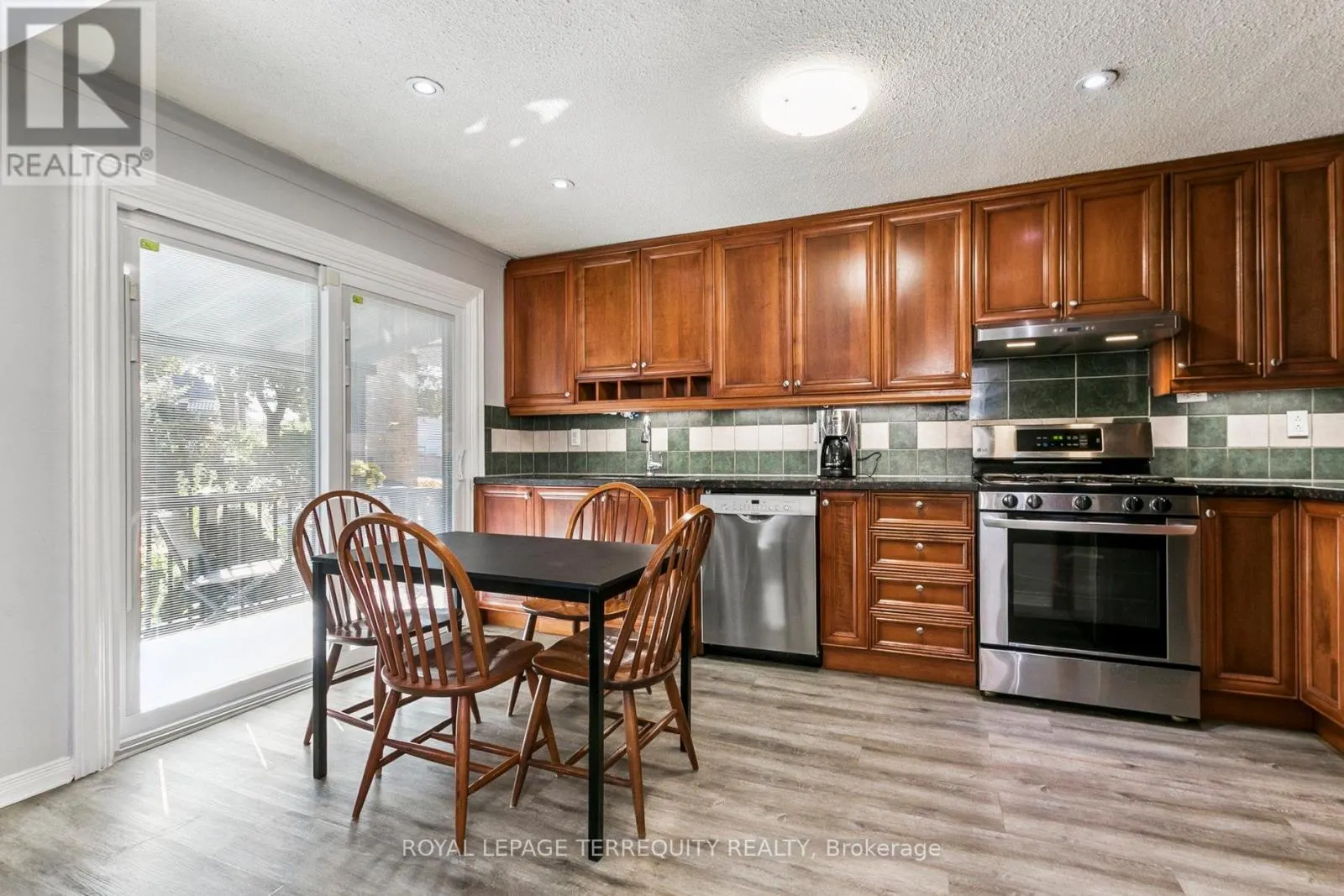 40 HAVERSON BOULEVARD