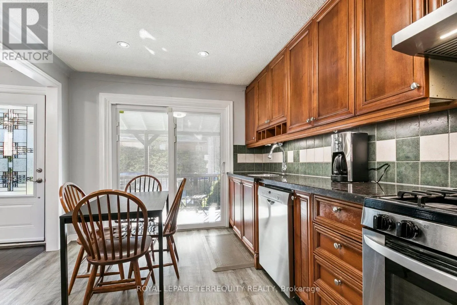 40 HAVERSON BOULEVARD