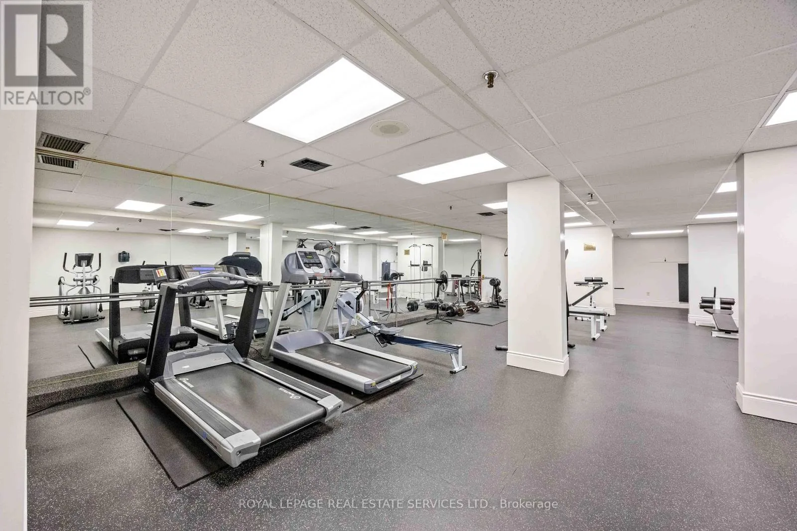 1410 - 3845 LAKESHORE BOULEVARD W