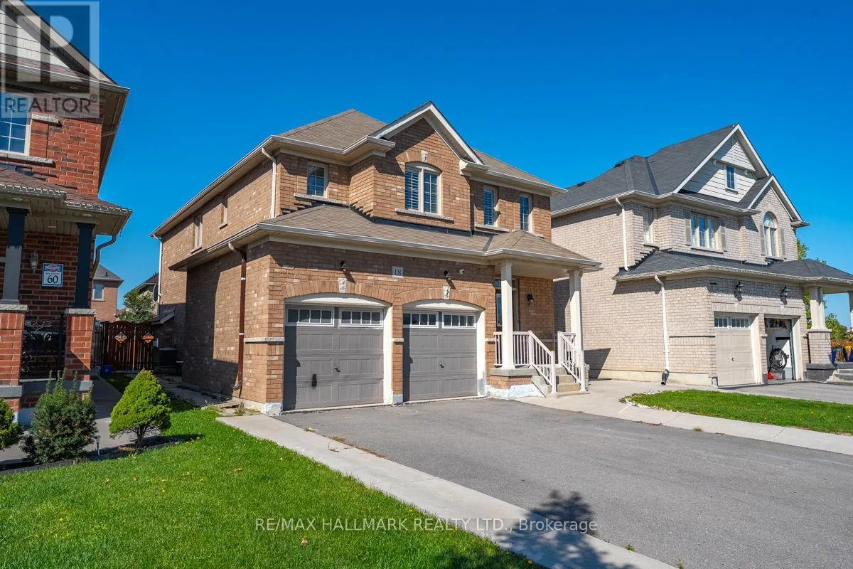 18 MORROW BAY DRIVE