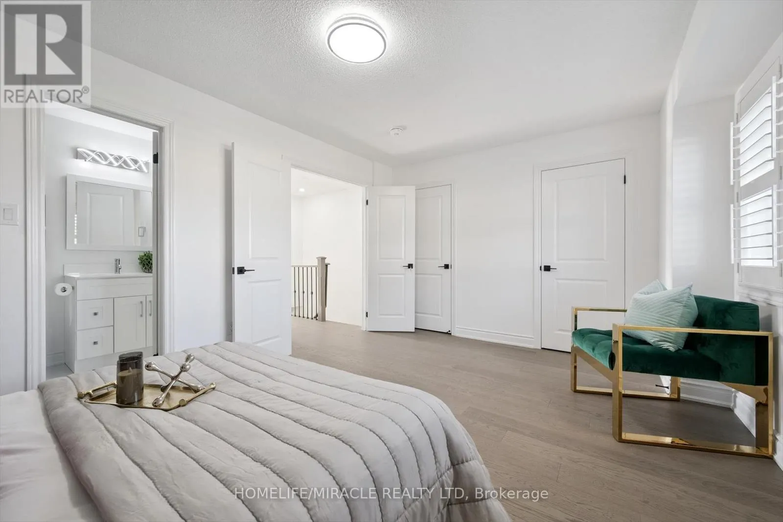 7562 BLACK WALNUT TRAIL