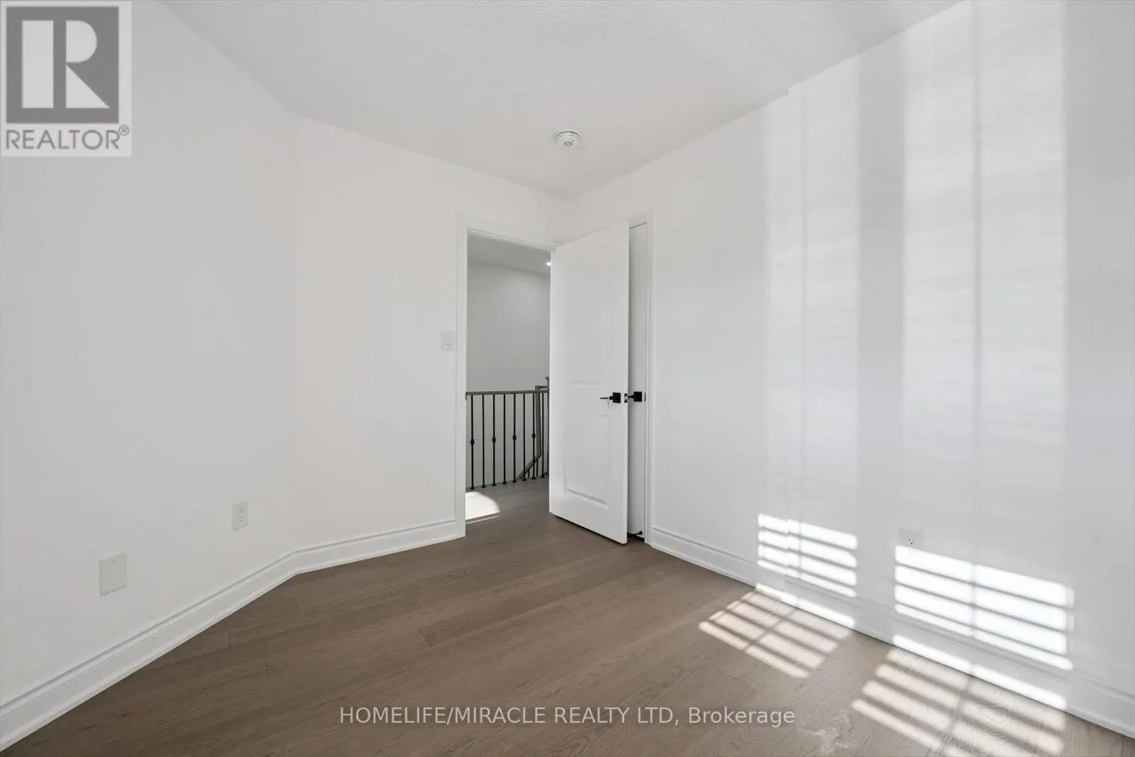 7562 BLACK WALNUT TRAIL