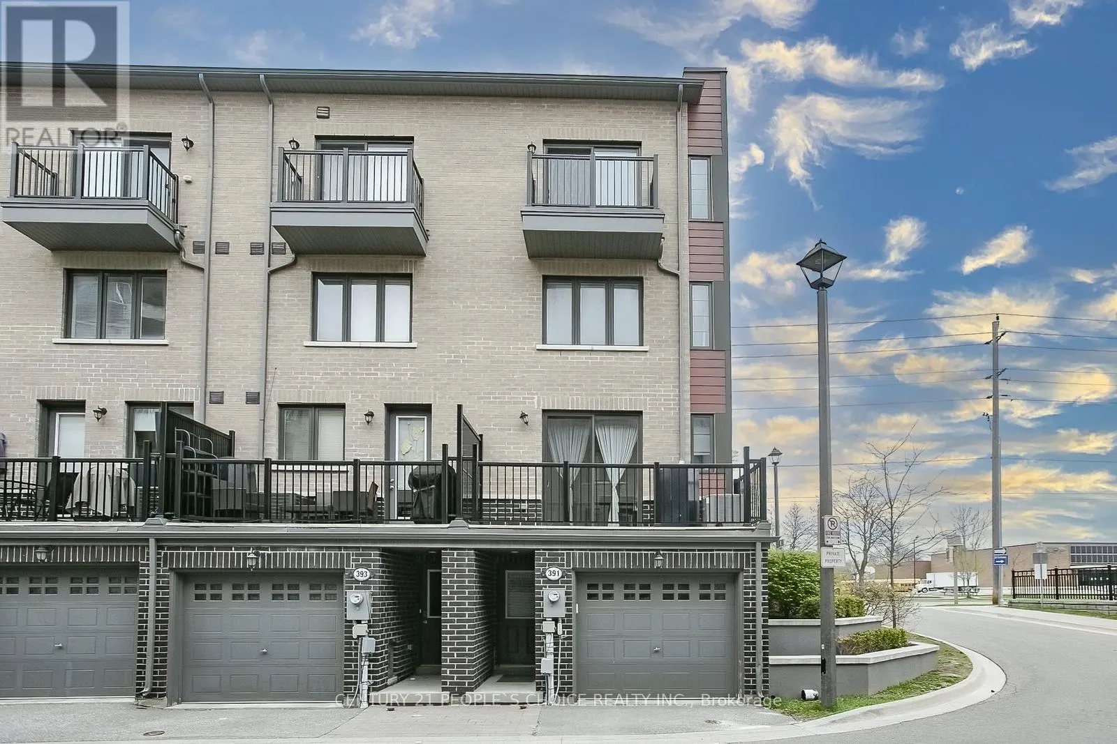 391 THE WESTWAY ROAD