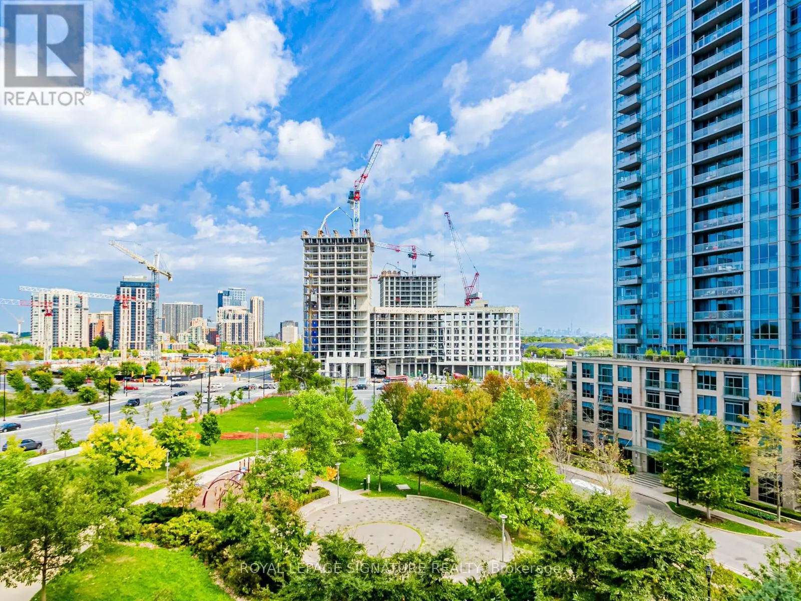 507 - 5229 DUNDAS STREET