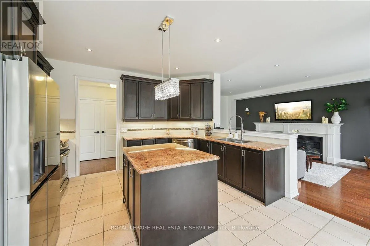 3150 TRAILSIDE DRIVE