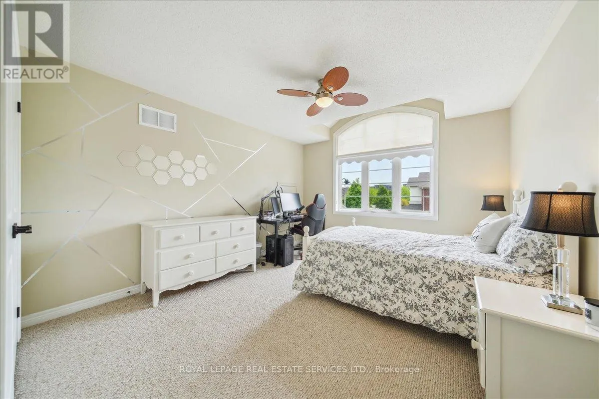 3150 TRAILSIDE DRIVE