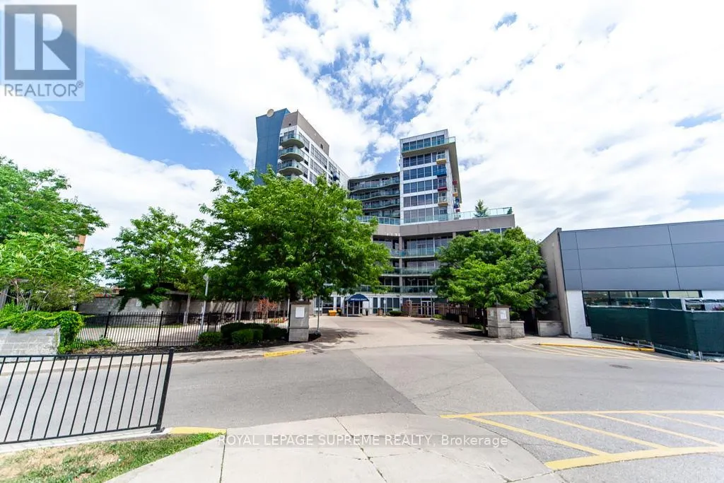 202 - 1600 KEELE STREET