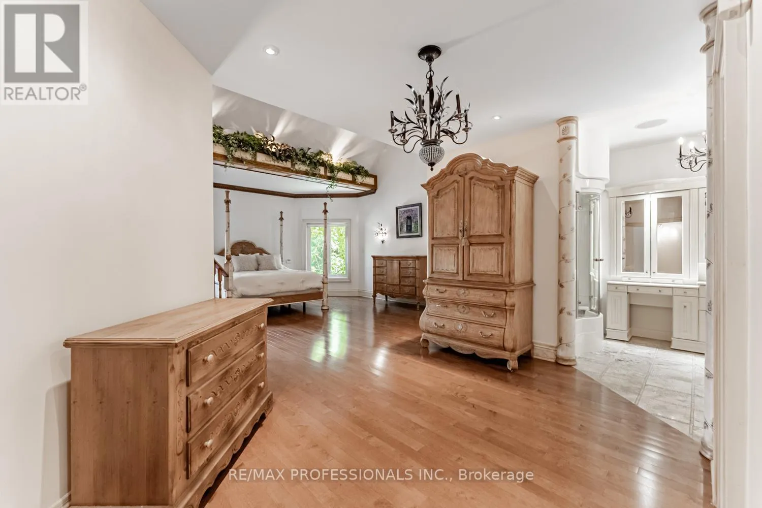 2239 ROSEGATE DRIVE