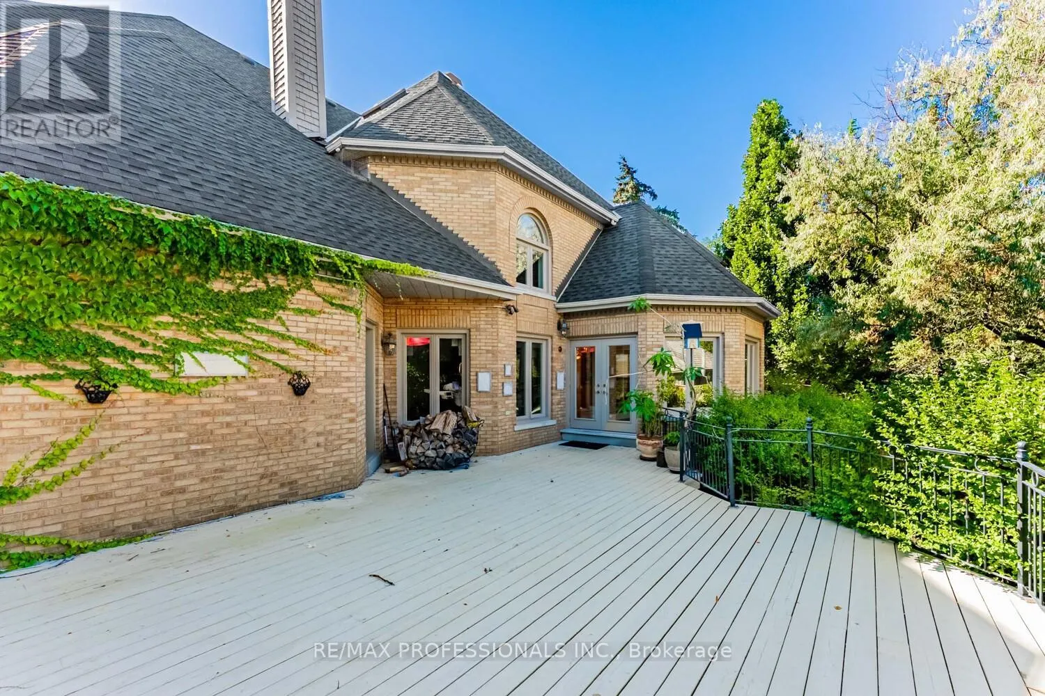 2239 ROSEGATE DRIVE