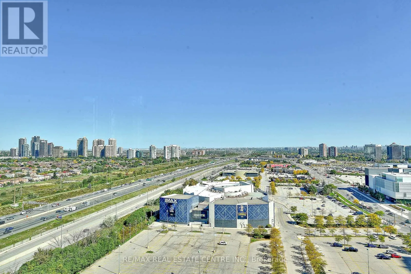 2116 - 339 RATHBURN ROAD W