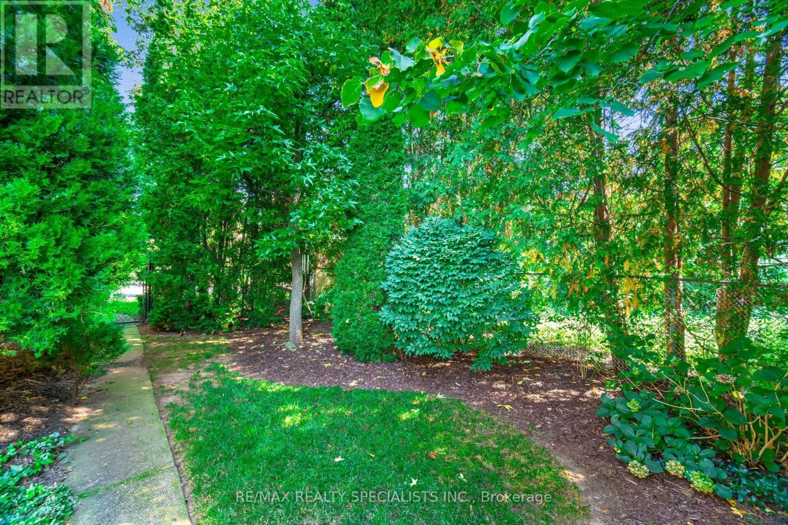 480 TIPPERARY AVENUE