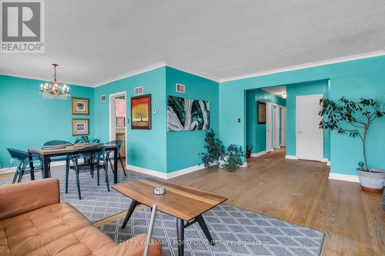 106 BOTFIELD AVENUE