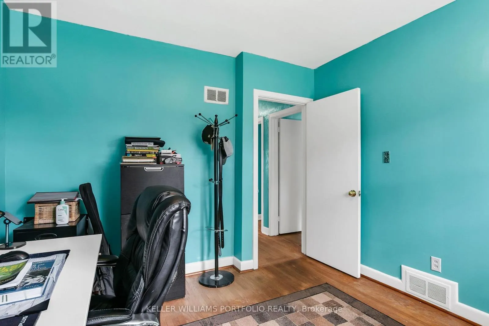 106 BOTFIELD AVENUE