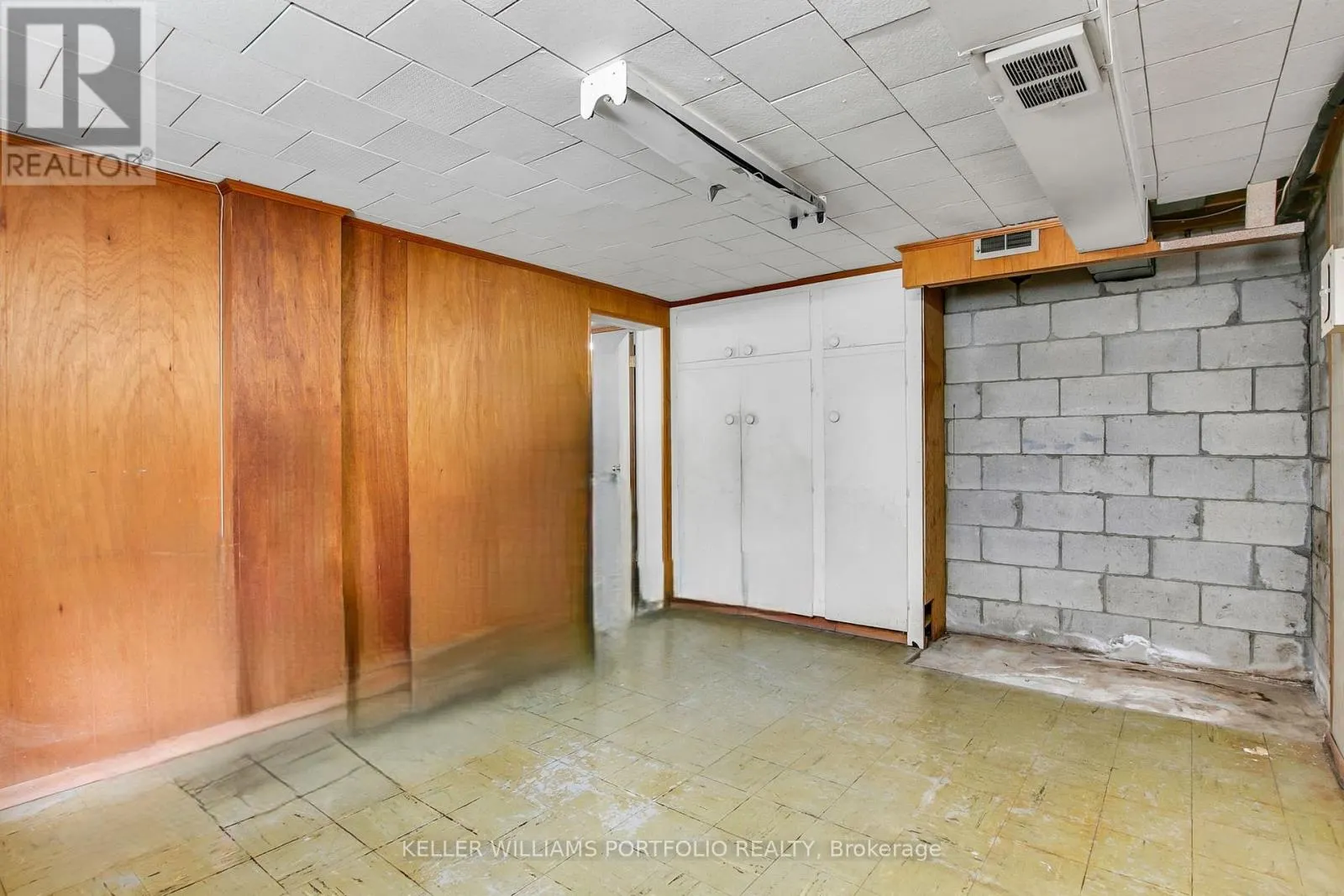 106 BOTFIELD AVENUE