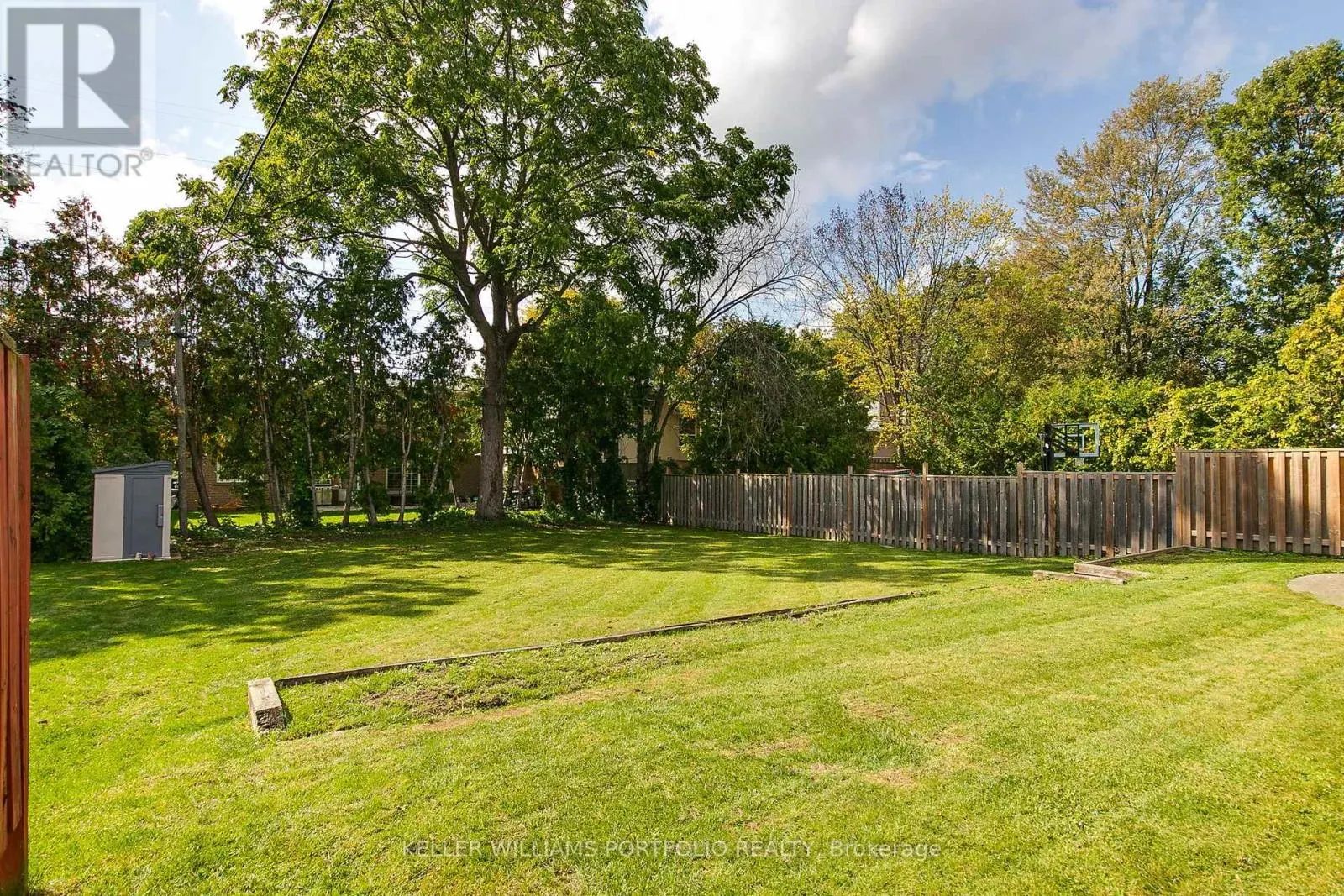 106 BOTFIELD AVENUE