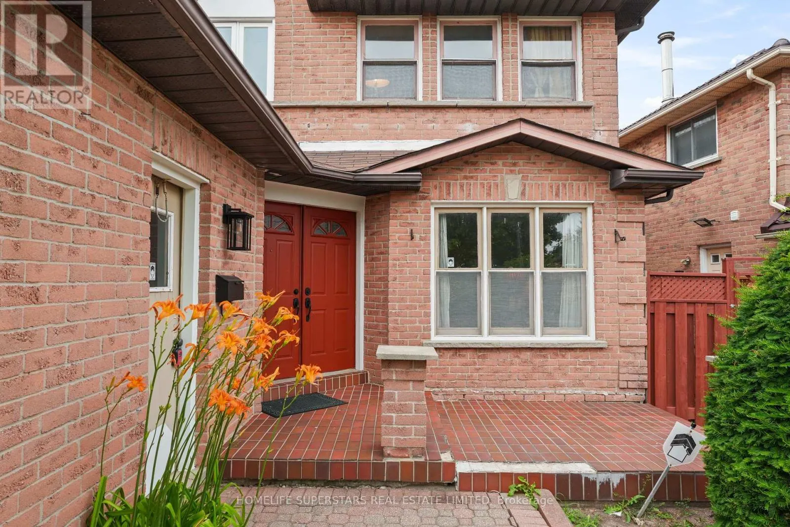 4551 GUILDWOOD (UPPER LEVEL) WAY