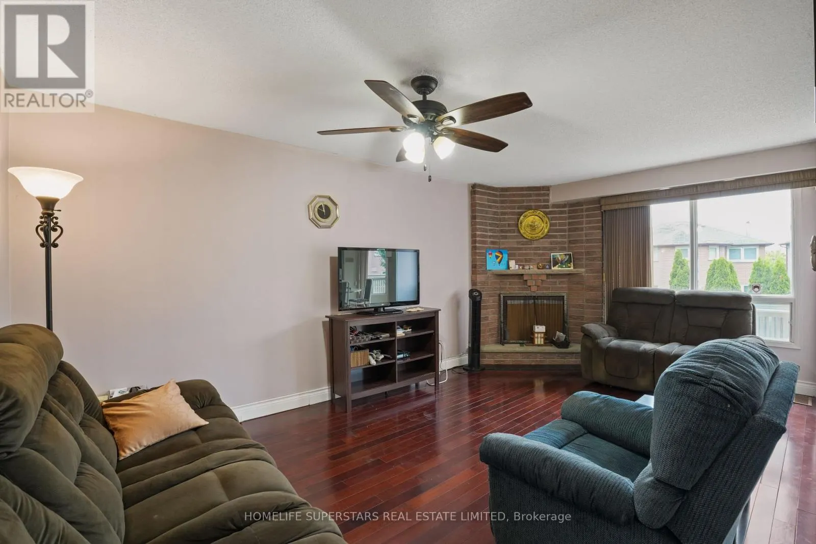 4551 GUILDWOOD (UPPER LEVEL) WAY