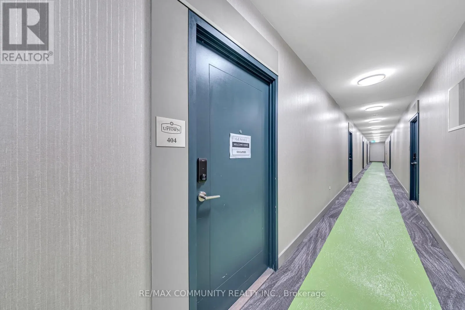 404 - 15 WATERGARDEN DRIVE W