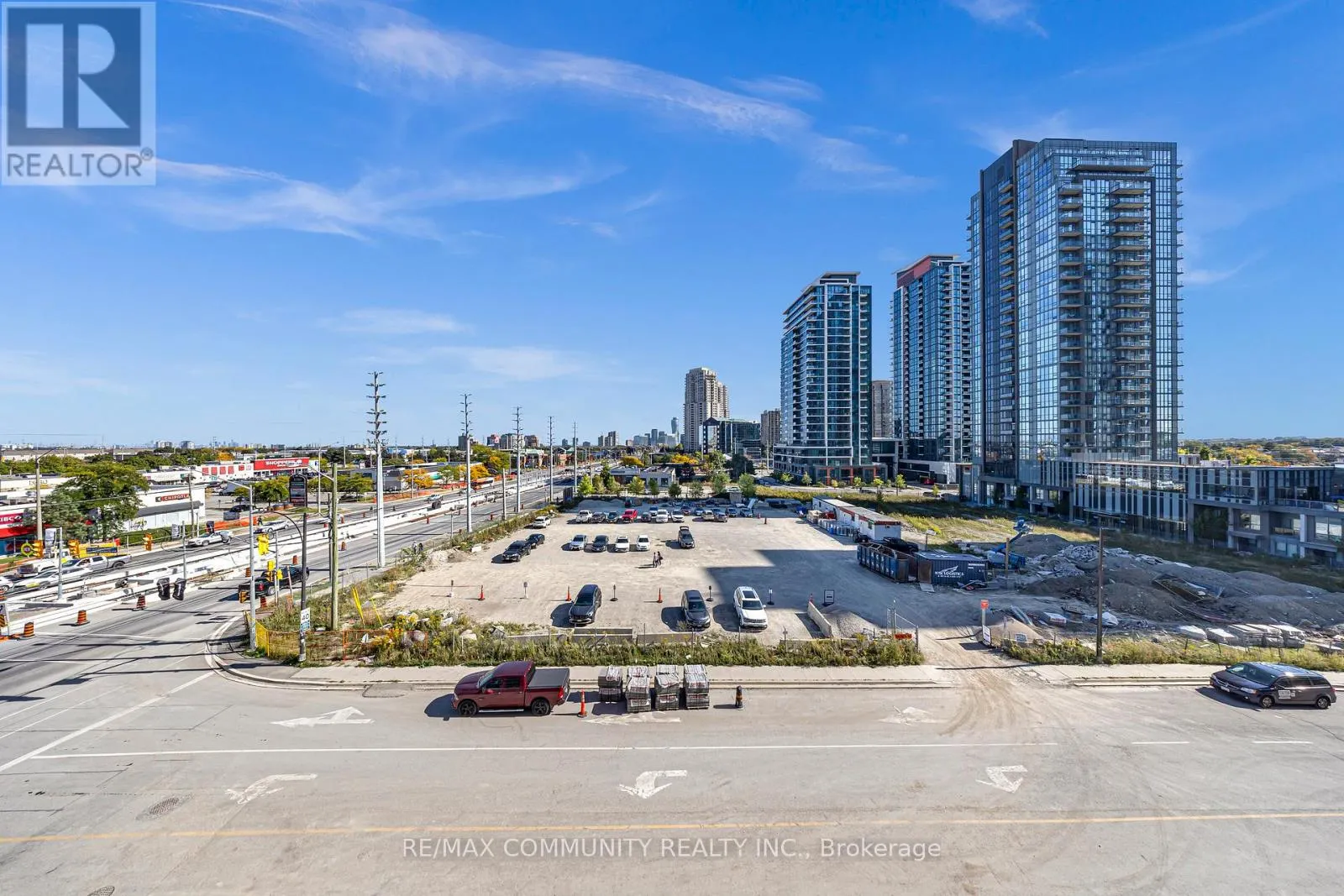 404 - 15 WATERGARDEN DRIVE W
