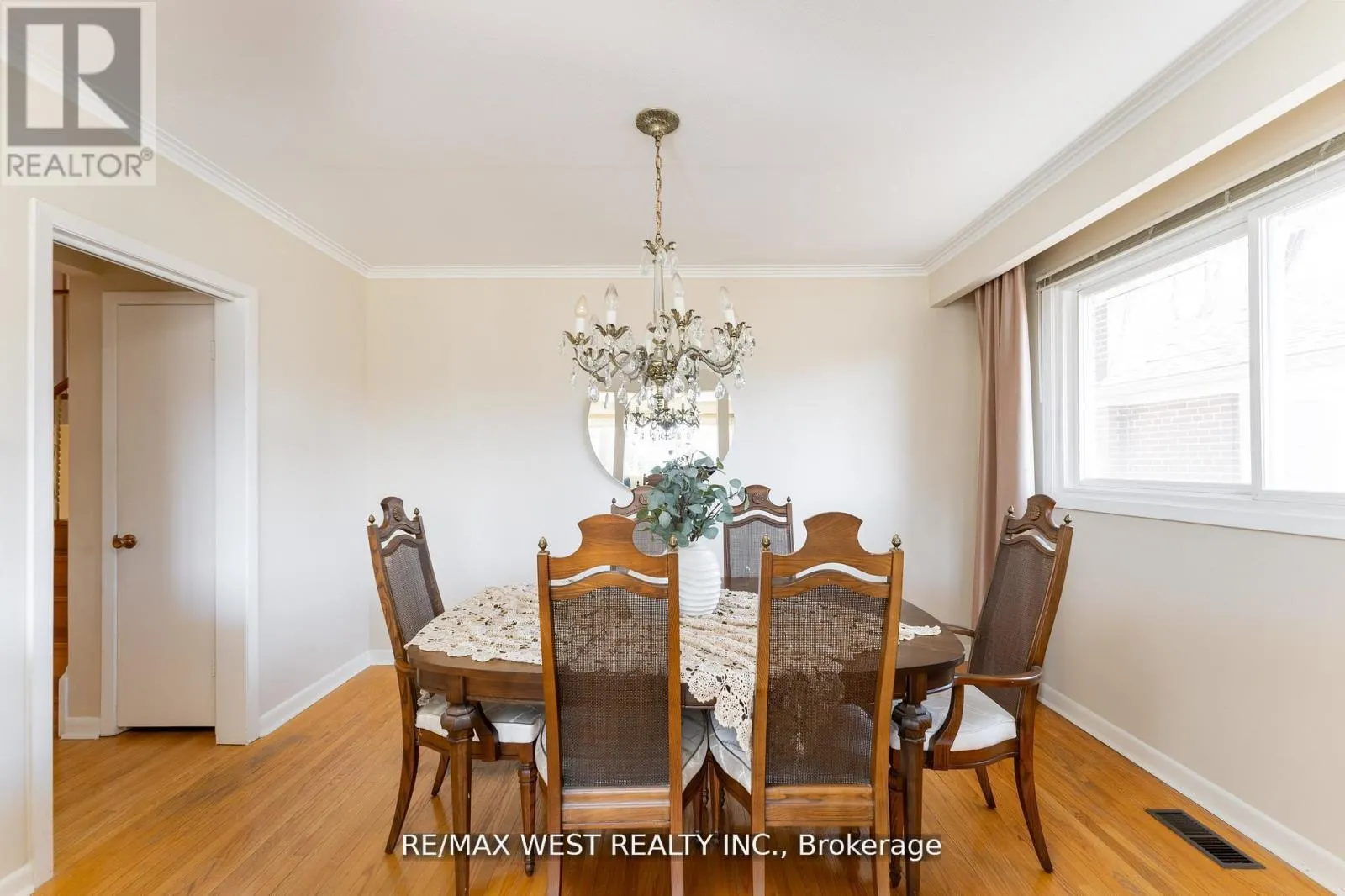 28 BRAYWIN DRIVE