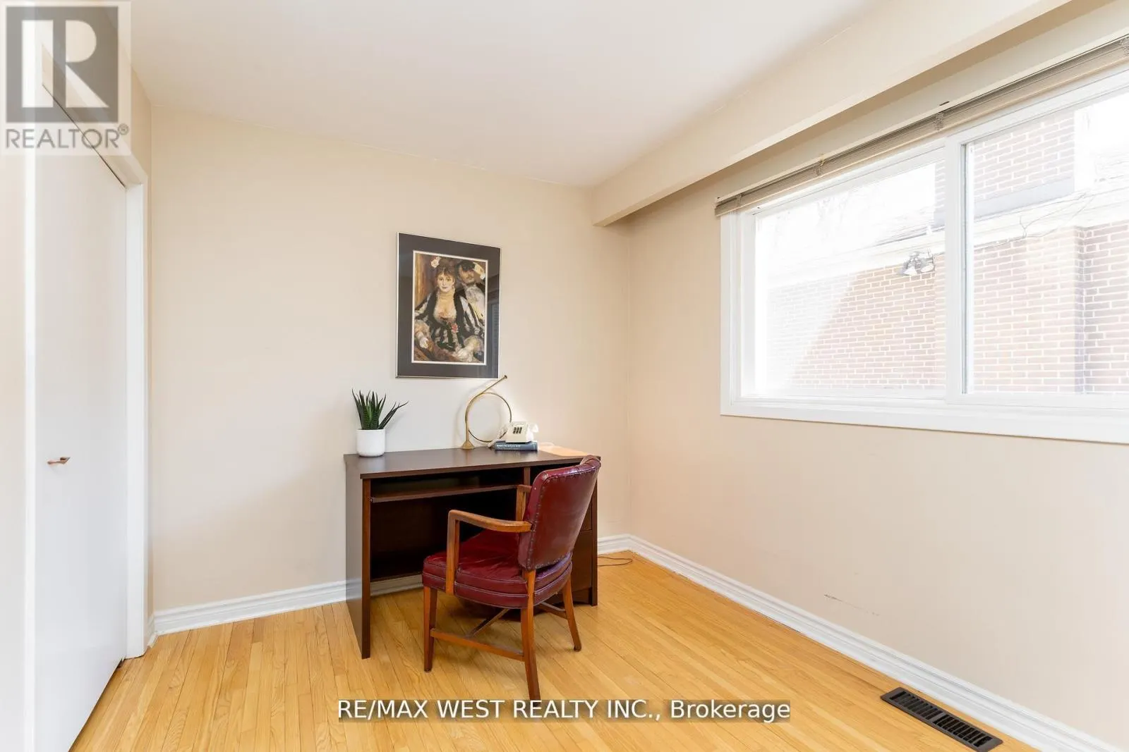 28 BRAYWIN DRIVE