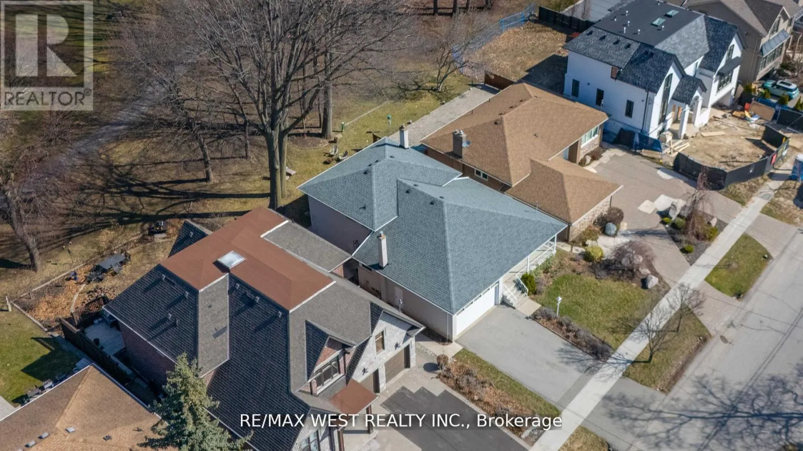 28 BRAYWIN DRIVE