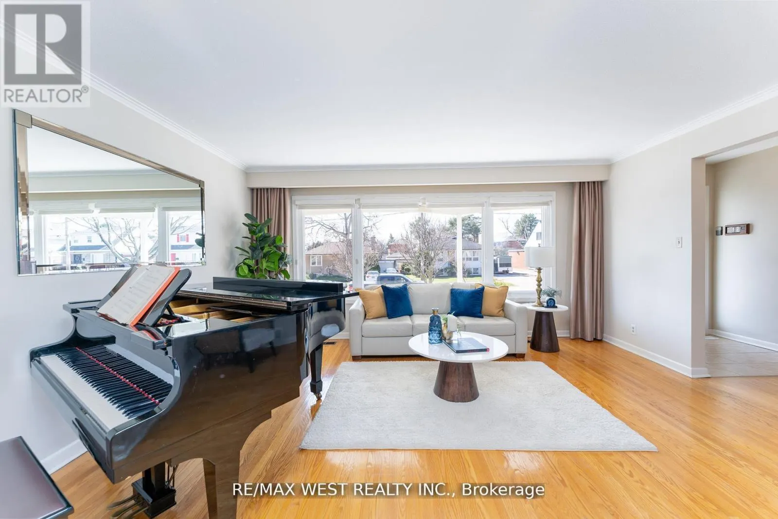 28 BRAYWIN DRIVE