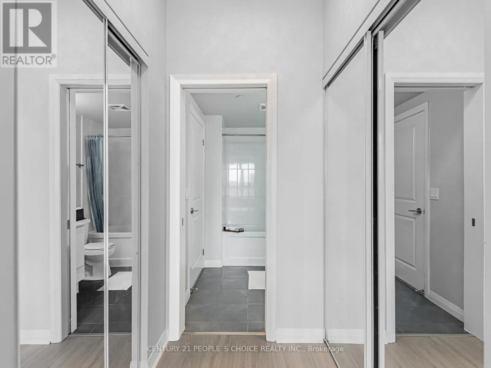 1403 - 75 EGLINTON AVENUE W