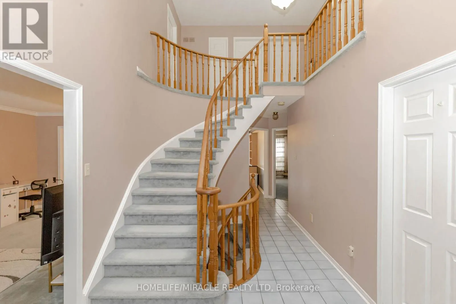 2999 VALCOURT CRESCENT