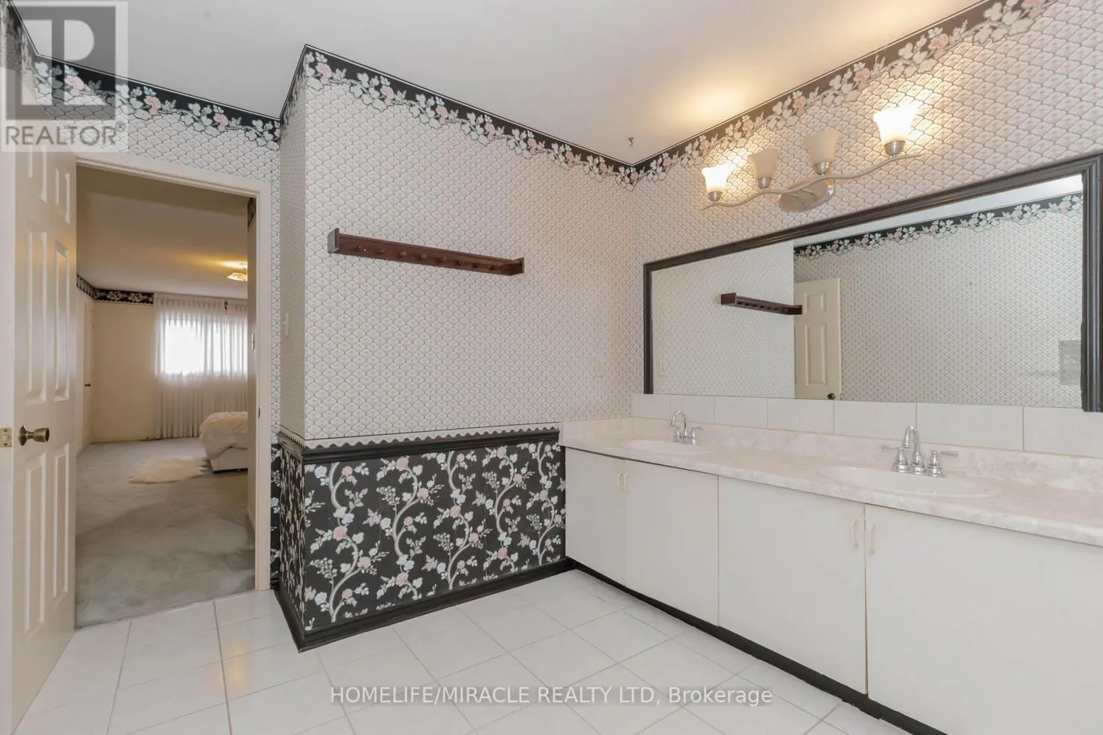2999 VALCOURT CRESCENT