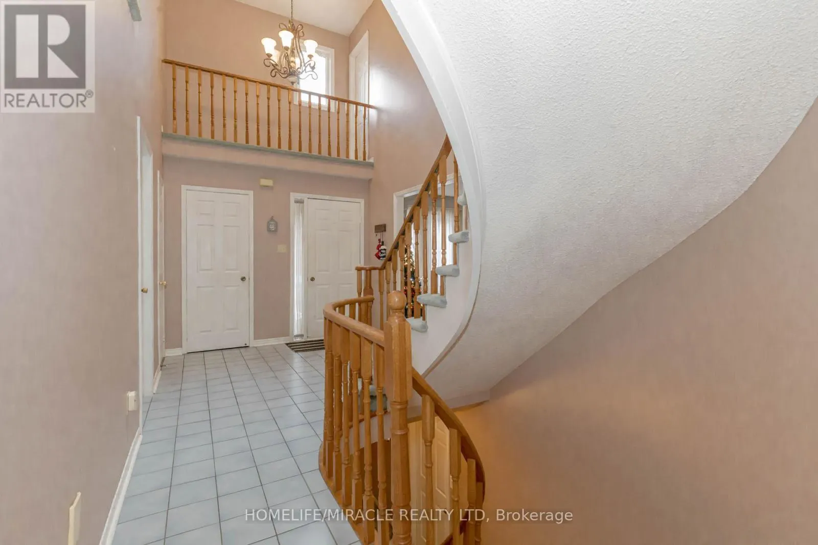 2999 VALCOURT CRESCENT