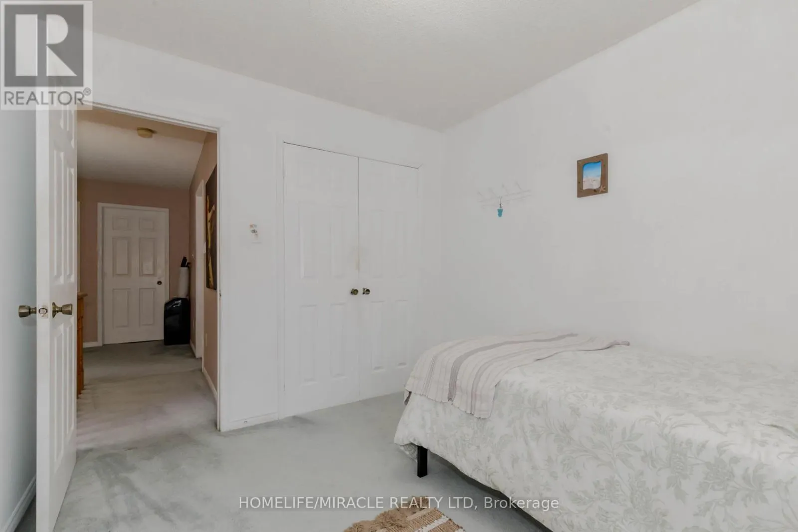 2999 VALCOURT CRESCENT