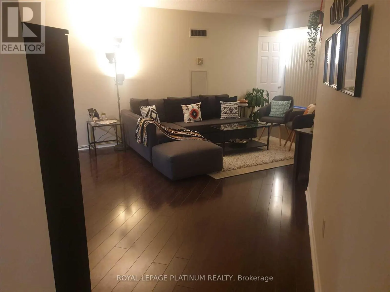 1402 - 250 WEBB DRIVE