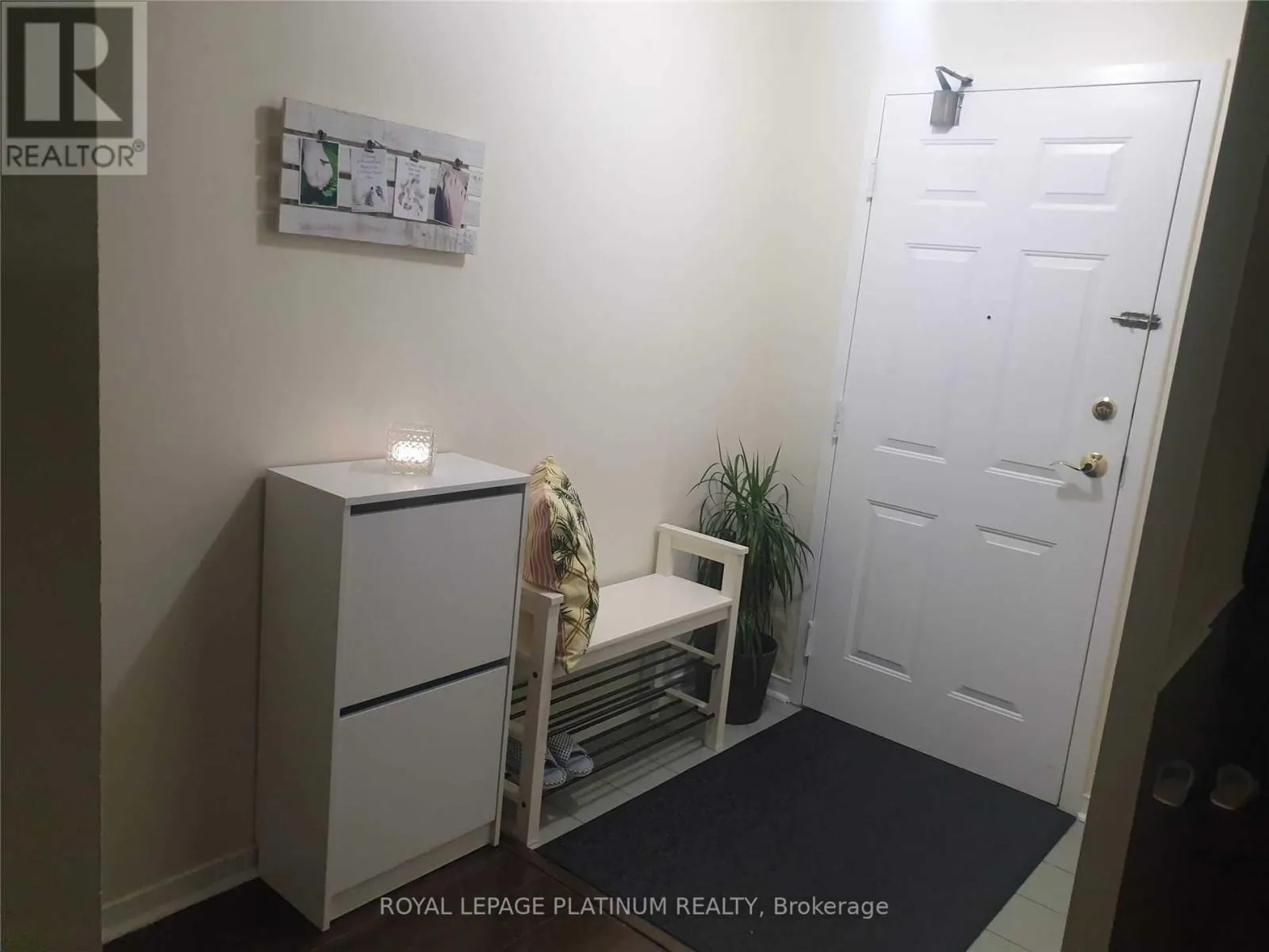 1402 - 250 WEBB DRIVE