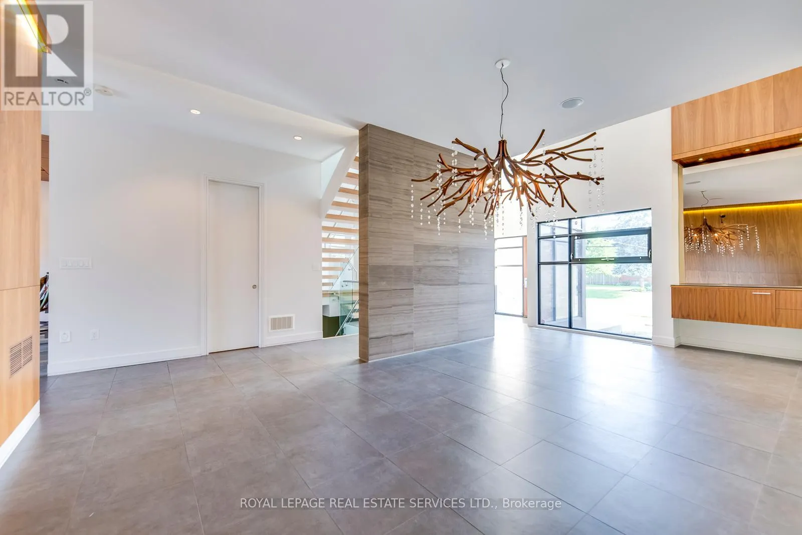 367 STANFIELD DRIVE