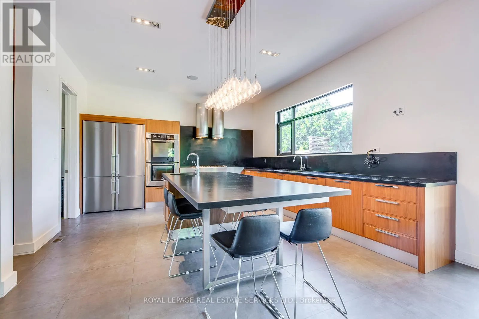 367 STANFIELD DRIVE
