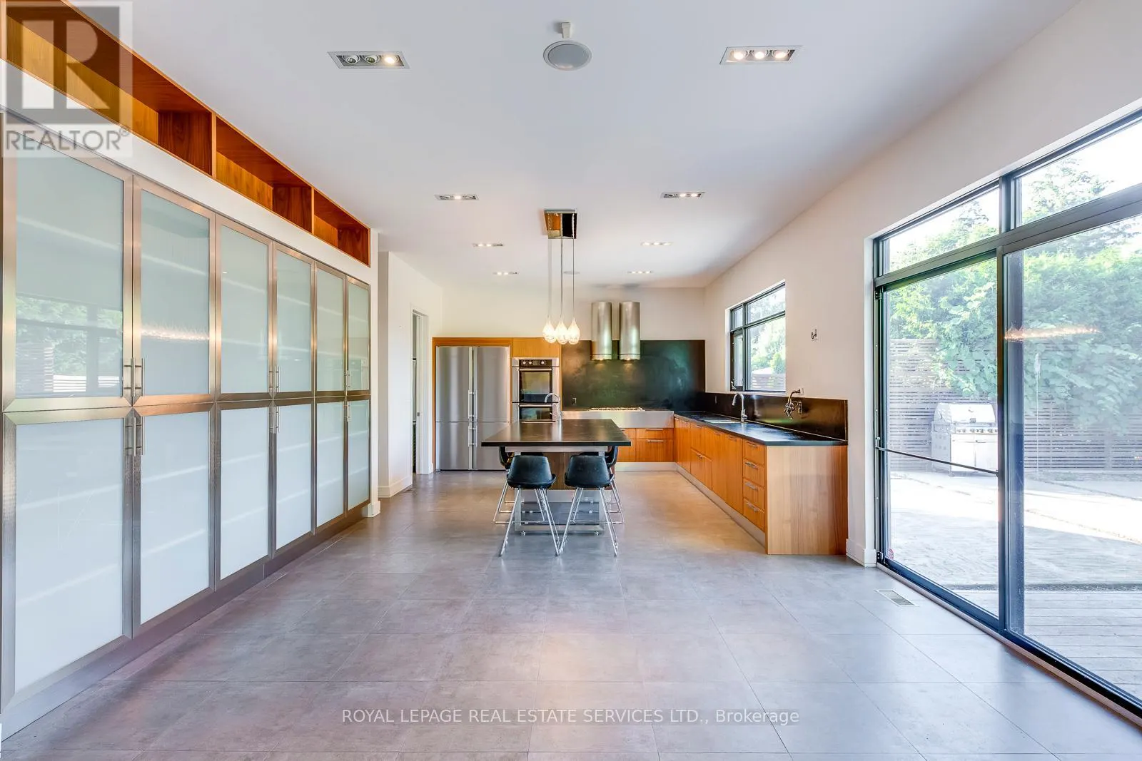 367 STANFIELD DRIVE